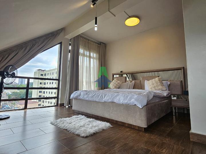 2 bed Pent apartment, Parklands