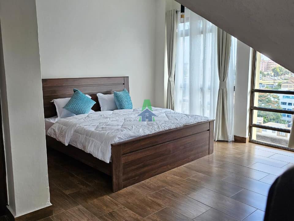 2 bed Pent apartment, Parklands